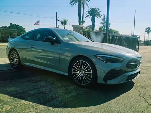 Used 2024 Mercedes-Benz CLE 300 4MATIC Coupe image 3