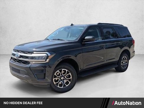 Used 2024 Ford Expedition XLT AWD/4WD image 1