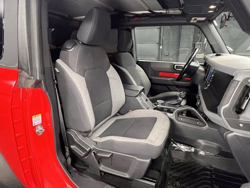Used 2023 Ford Bronco Big Bend image 4