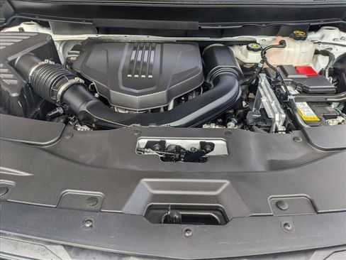 Used 2024 Chevrolet Traverse LS w/ Midnight/Sport Edition image 22