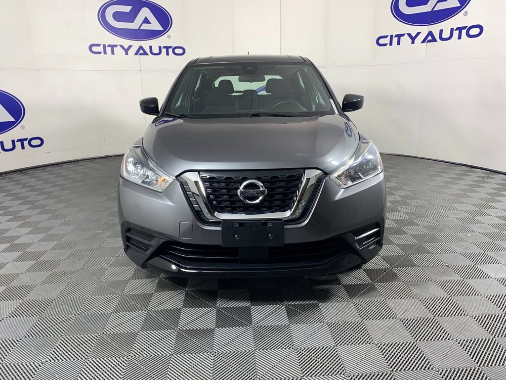 Used 2020 Nissan Kicks S FWD image 9