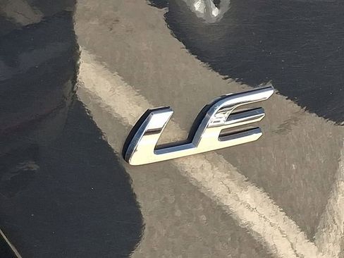Used 2024 Toyota Corolla LE FWD image 10