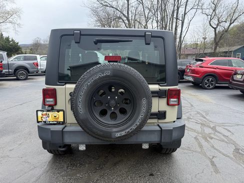 Used 2017 Jeep Wrangler Sport w/ Quick Order Package 23S image 8