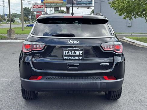 Used 2020 Jeep Compass Latitude FWD image 23