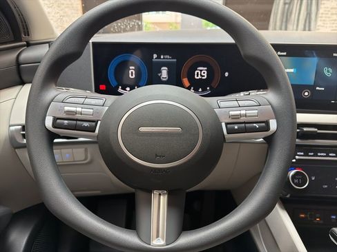 New 2026 Hyundai Tucson SEL FWD image 15