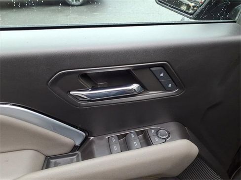 Used 2024 Chevrolet Colorado ZR2 w/ Technology Package image 12