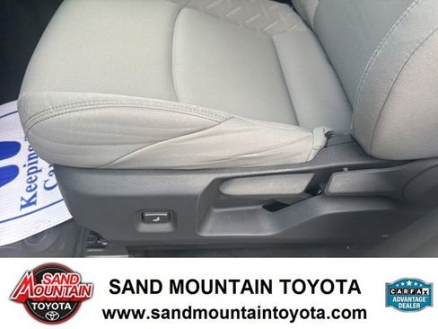 Used 2025 Toyota Tacoma SR5 image 16