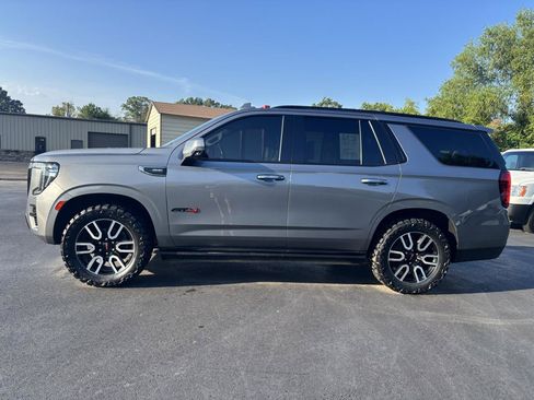 Used 2021 GMC Yukon AT4 w/ AT4 Premium Plus Package AWD/4WD image 5
