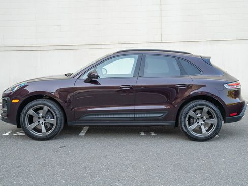 Certified 2026 Porsche Macan image 2