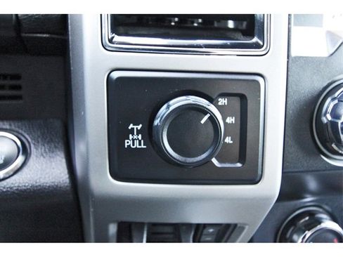 Used 2019 Ford F250 Lariat w/ Lariat Ultimate Package image 27