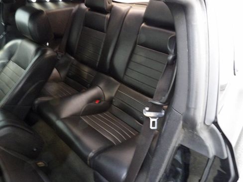 Used 2014 Ford Mustang Premium RWD image 9