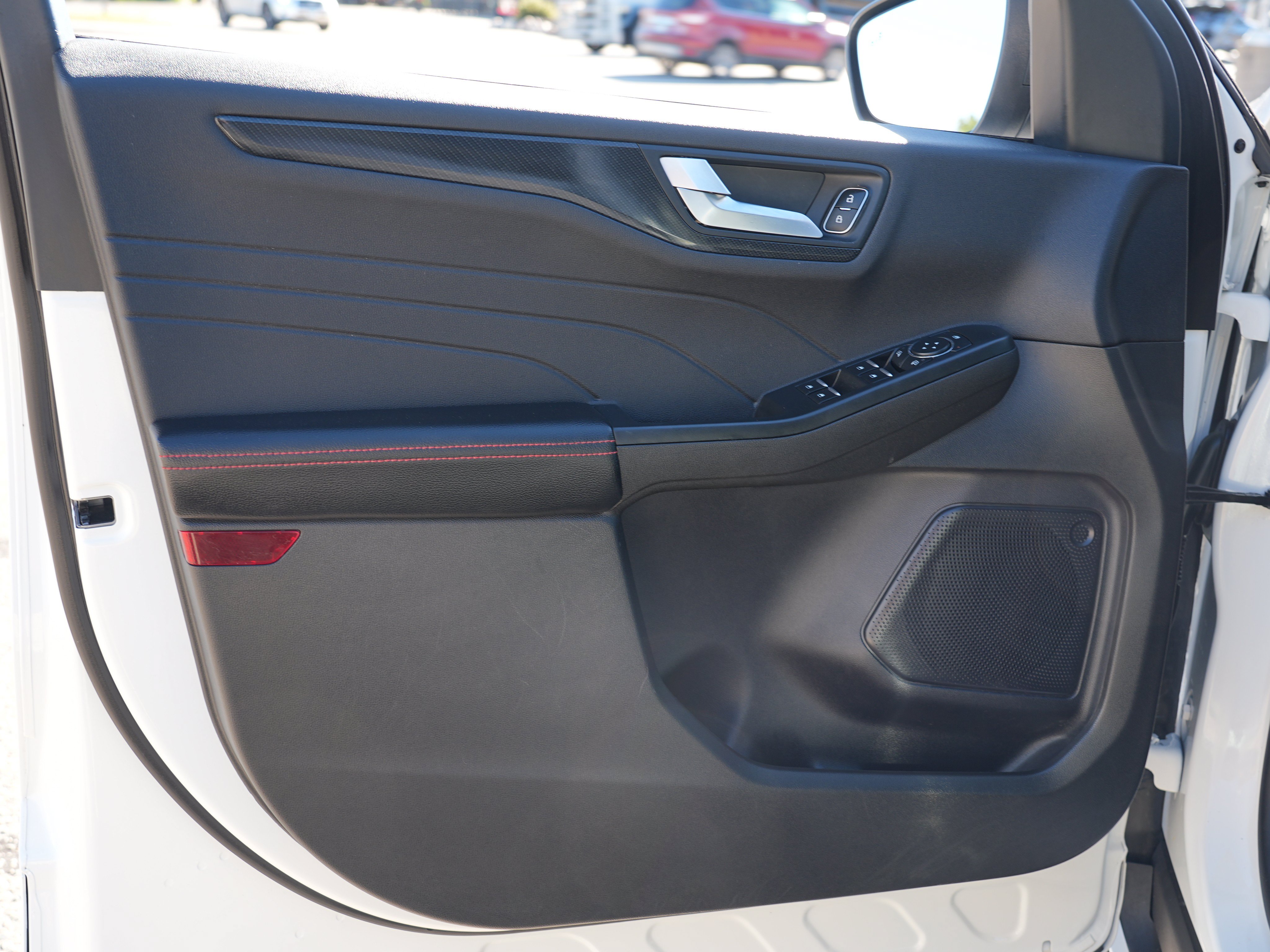 Used 2024 Ford Escape ST-Line w/ Tech Pack #1 AWD/4WD image 15