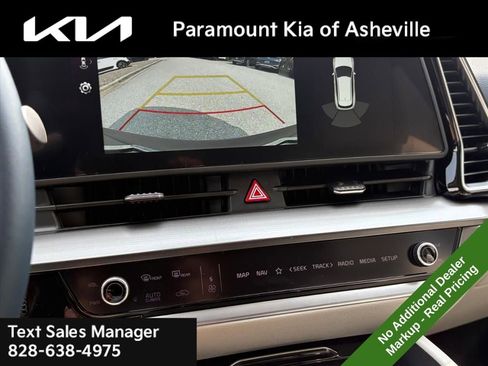 New 2025 Kia Sportage EX image 10