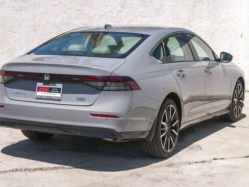 New 2026 Honda Accord Touring image 9