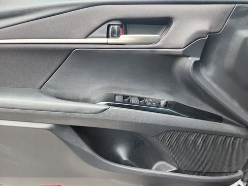 Certified 2025 Toyota Camry LE image 21