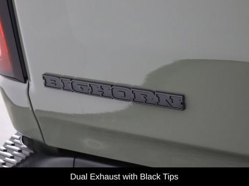 New 2026 RAM 1500 4x4 Crew Cab image 39