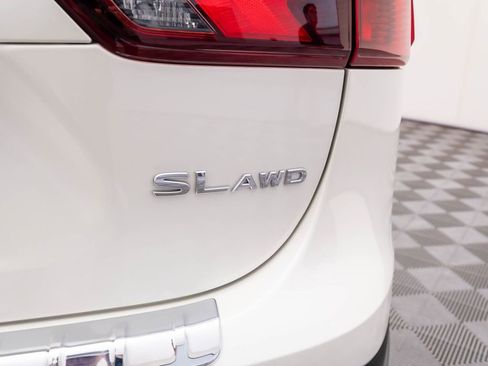 Used 2018 Nissan Rogue Sport SL image 29