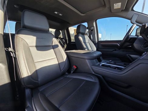 Used 2025 GMC Sierra 2500 Denali w/ Denali Reserve Package image 30