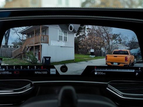 Used 2024 Cadillac Escalade Sport image 23