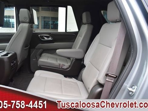 Used 2024 Chevrolet Tahoe Z71 w/ Luxury Package AWD/4WD image 24