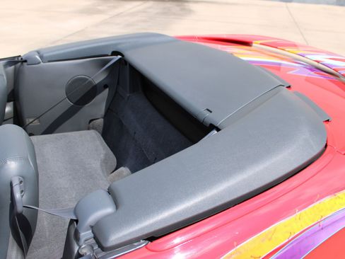 Used 1997 Chevrolet Camaro LT w/ Preferred Equipment Group 2 RWD image 39