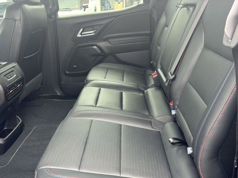 Used 2024 Chevrolet Silverado EV RST AWD/4WD image 31
