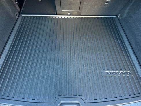 New 2026 Volvo XC60 B5 Plus w/ Protection Package Premier image 14