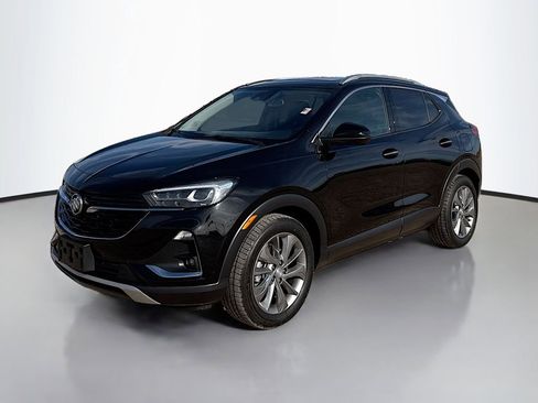 Used 2023 Buick Encore GX Essence w/ Experience Buick Package image 4