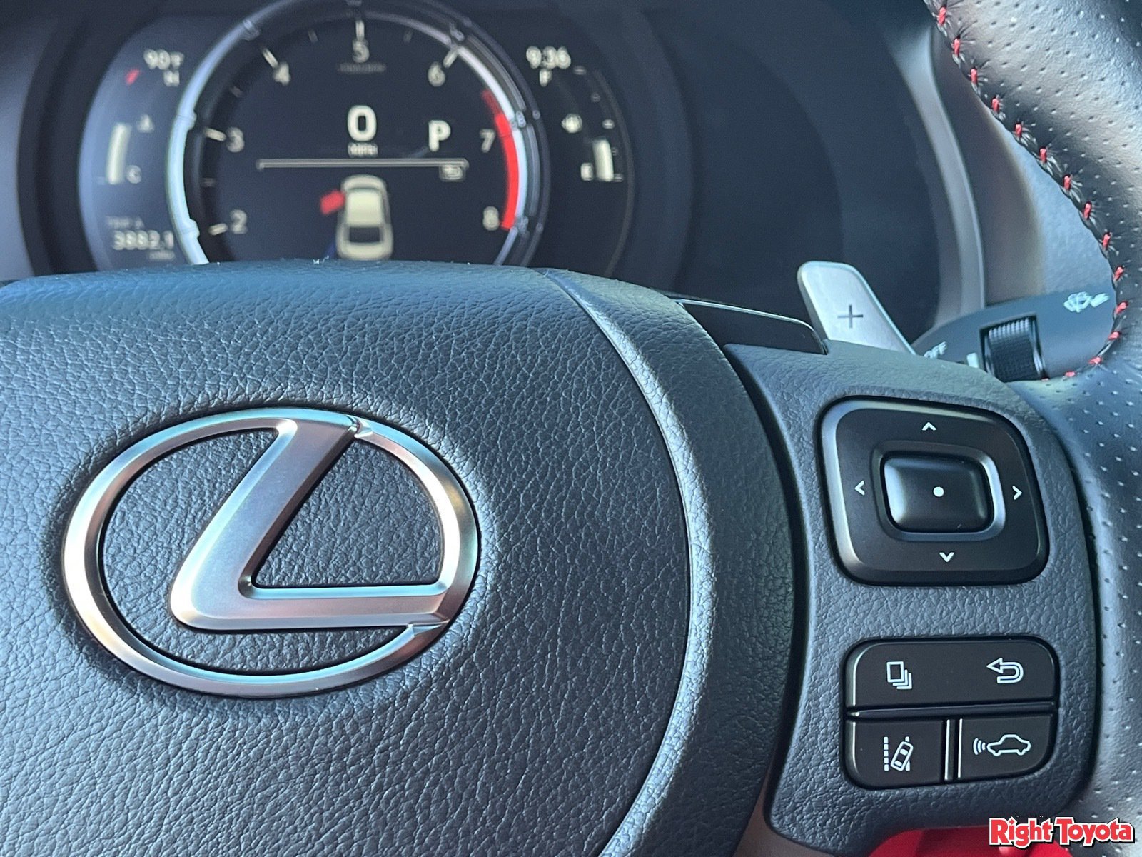 Used 2025 Lexus IS 350 F Sport RWD image 23