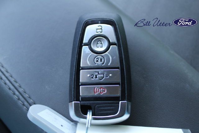 Used 2025 Ford F150 Platinum w/ Equipment Group 703A Plus AWD/4WD image 11