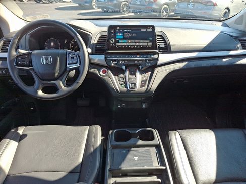 Used 2025 Honda Odyssey EX-L image 11