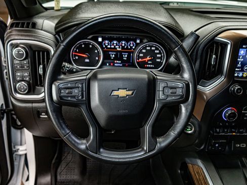 Used 2020 Chevrolet Silverado 2500 High Country w/ Z71 Off-Road Package image 13