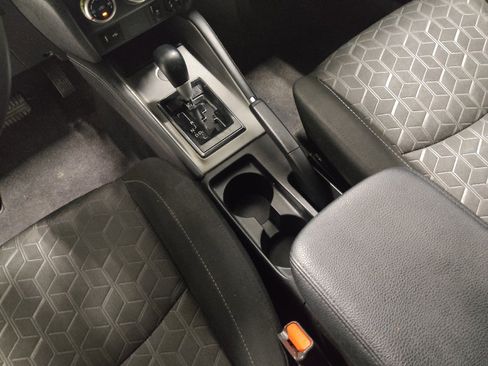 Used 2021 Mitsubishi Outlander Sport FWD image 26