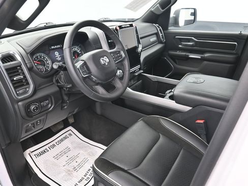 Used 2025 RAM 1500 Laramie image 10