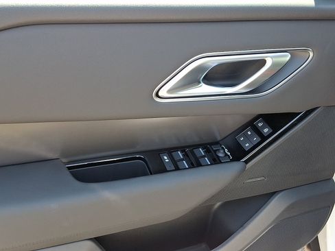New 2026 Land Rover Range Rover Velar S AWD/4WD image 9