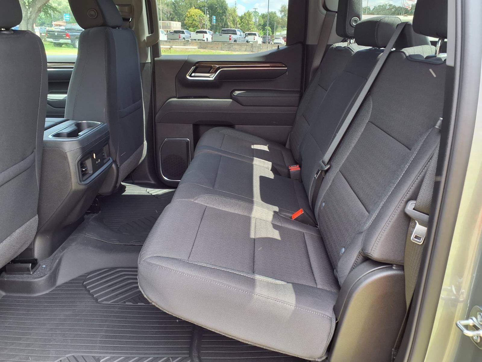 New 2026 Chevrolet Silverado 1500 RST w/ Z71 Off-Road Package AWD/4WD image 14