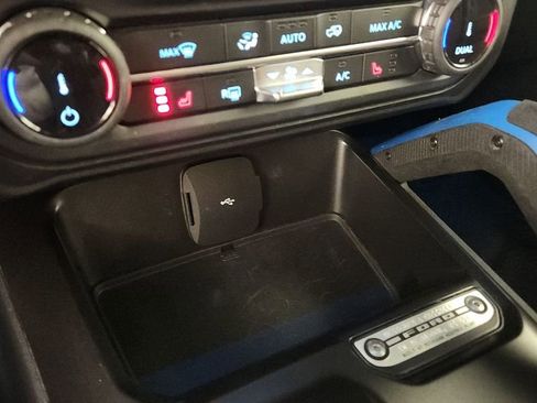 Used 2022 Ford Bronco Outer Banks image 15