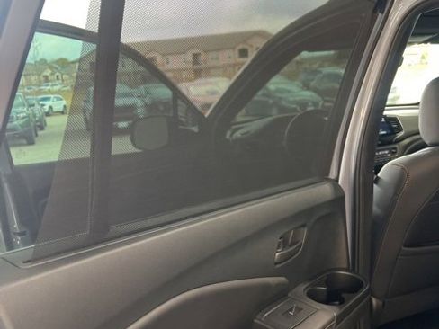 Used 2022 Honda Pilot TrailSport image 31