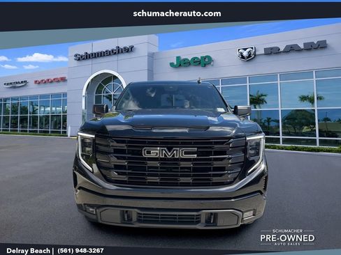 Used 2024 GMC Sierra 1500 Elevation w/ LPO, Elevation Black Package AWD/4WD image 2