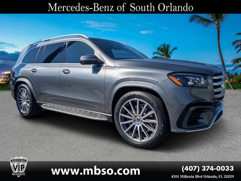 Used 2025 Mercedes-Benz GLS 450 4MATIC image 1