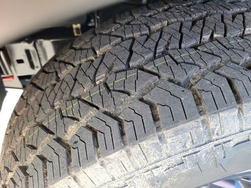 New 2025 Nissan Frontier PRO-4X image 13