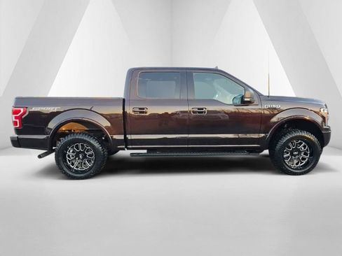Used 2020 Ford F150 XLT w/ Equipment Group 302A Luxury AWD/4WD image 4