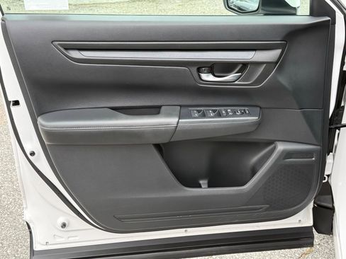 Used 2023 Honda CR-V EX image 18