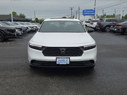 Used 2026 Honda Accord Sport image 2