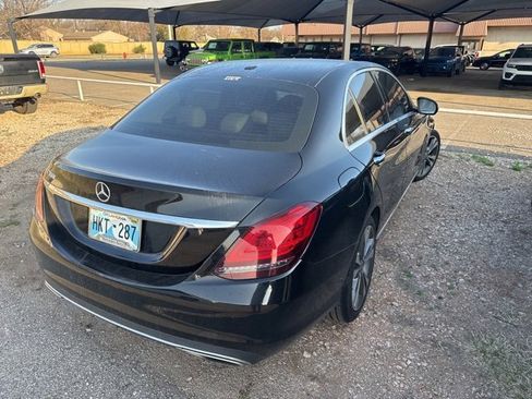 Used 2019 Mercedes-Benz C 300 Sedan image 4