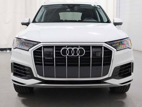 Used 2023 Audi Q7 3.0T Premium Plus w/ Premium Plus Package AWD/4WD image 14