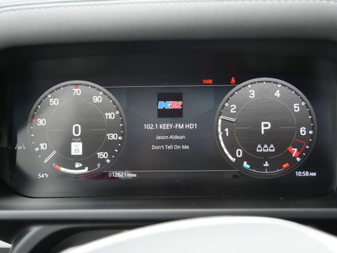 Used 2024 Land Rover Defender 110 S AWD/4WD image 23
