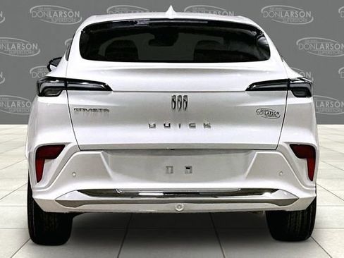 New 2026 Buick Envista Avenir image 4