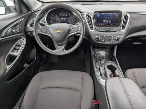 Used 2024 Chevrolet Malibu LT FWD image 27