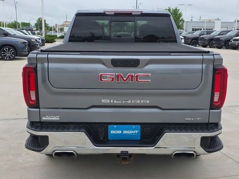 Used 2021 GMC Sierra 1500 SLT w/ SLT Premium Plus Package AWD/4WD image 4
